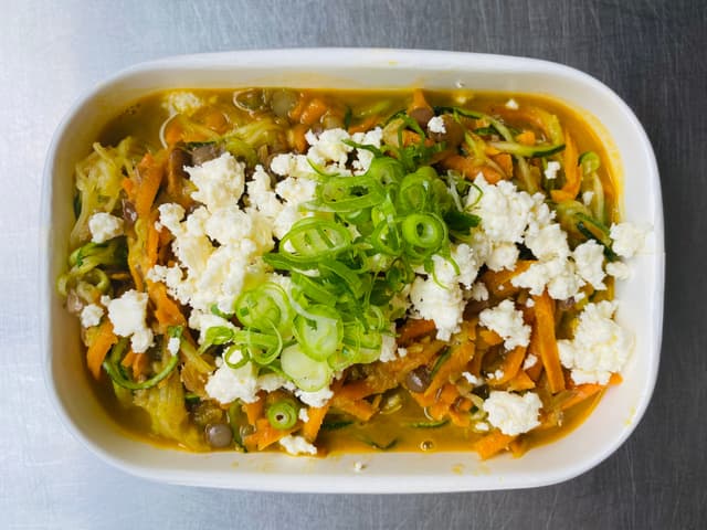 Chilli Lentil and Zucchini Noodle Salad