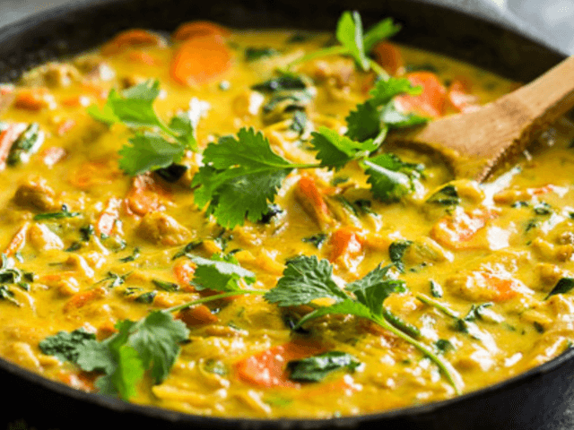 FROZEN Cauliflower, Sweet Potato and Capsicum Thai Curry