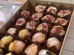 Muffins Box (24)