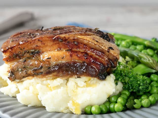 SPECIAL - Slow Roasted Pork w/ Rustic mashed potato, fired cabbage & peas