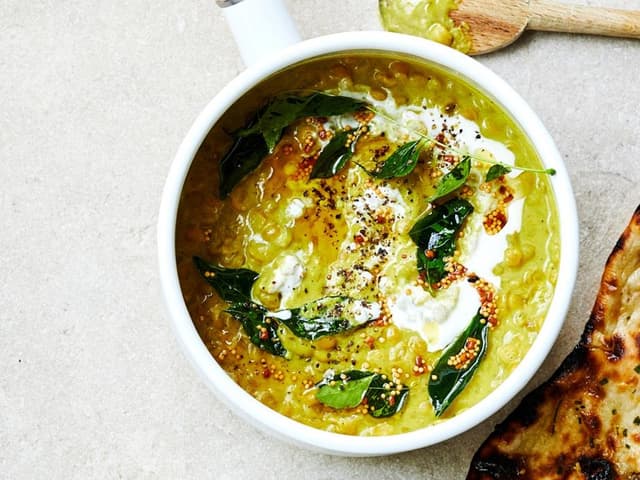 Half Serve Chicken Coconut Curried Lentils & Pea Pulao