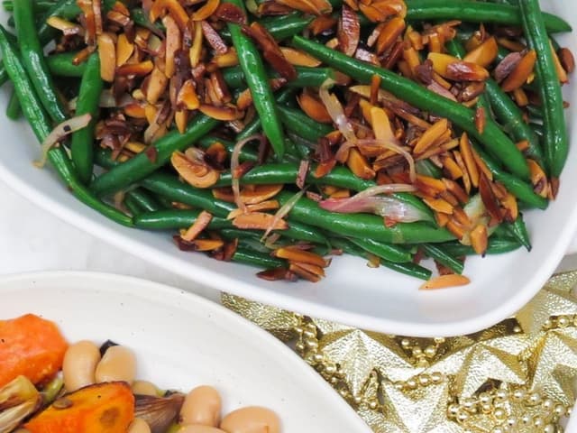 French green beans with almonds 2024