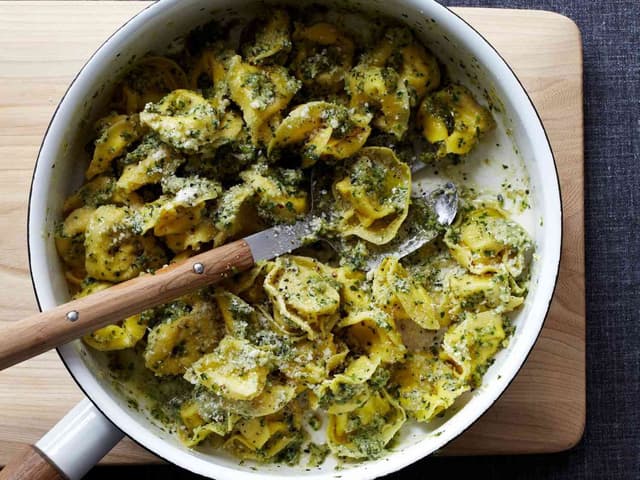 VEAL TORTELLINI
