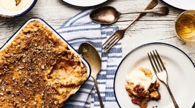 pear & peach crumble, double cream