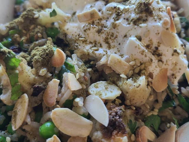 Morroccan Spiced Cauliflower Pilaf w Baby Peas & Labne