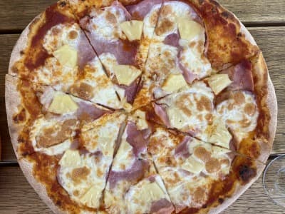 Ham and Mozzarella Pizza