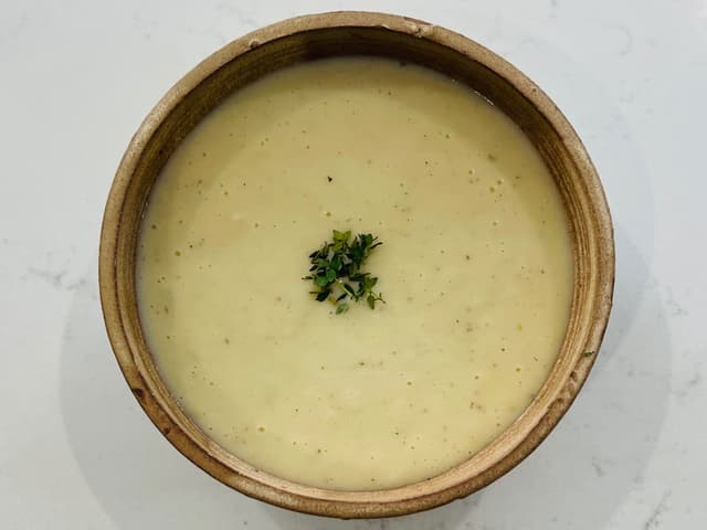 cauliflower parmesan leek soup 450ml