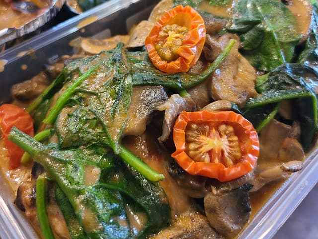 Tuscan Chicken with Penne