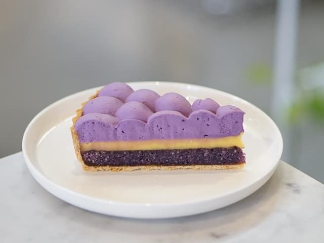 Ube & Passionfruit (Slice)