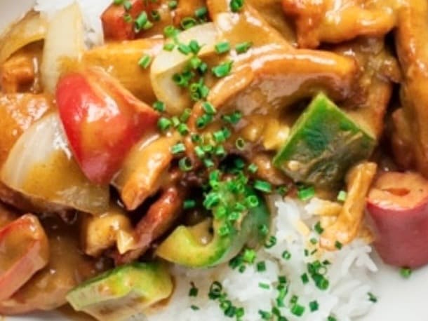 FROZEN: Satay Chicken with Steamed Rice and Vegetables