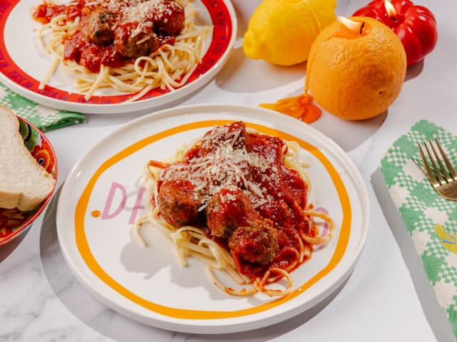 Italian Meatballs with Tomato and Basil Sauce