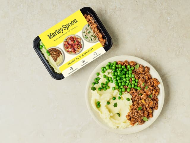 Beef Shepherd's Pie Bowl with Mashed Potato and Peas
