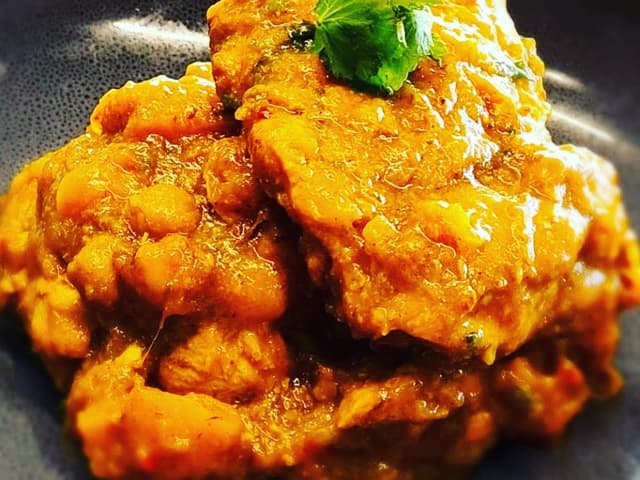 moroccan style chicken tagine