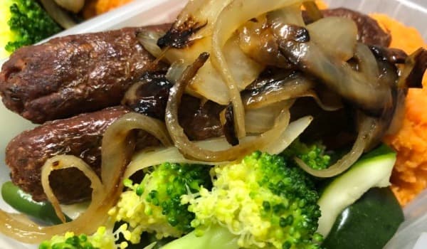 Vegan: Bangers & Mash with Gravy & Onion