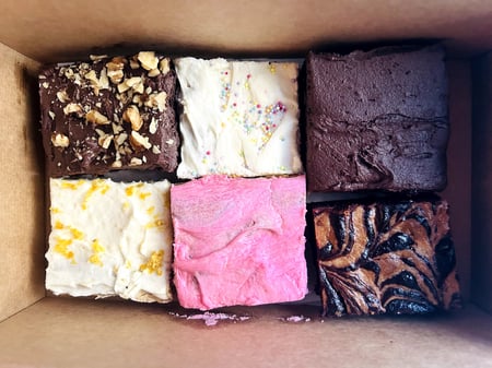 Assorted Brownie Box - 6 brownies