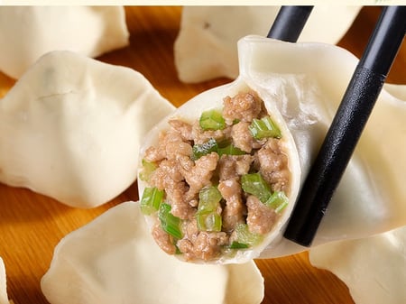 54. 芹菜饺子 8个冷冻 Pork & Celery Dumplings (Frozen)