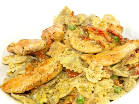 Creamy Chicken Alfredo with Sundried Tomatoes & Bow Tie Pasta