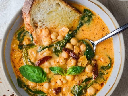 Tuscan Garbanzo Bean Soup