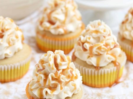 Caramel Cupcakes | GF - Vegetarian - Halal