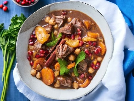 Slow Cooked Apricot Lamb