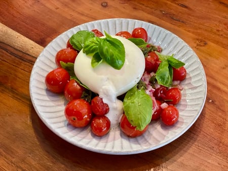 Burrata Salad