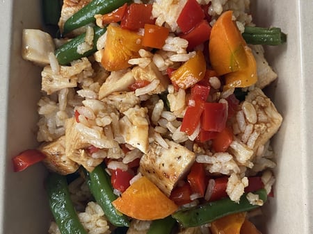 Chicken rice Stirfry 850 Cals