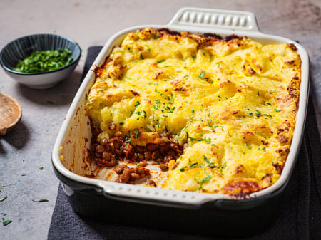 Cottages Pie With Seasonal Greens & Roasted Chat Potatoes