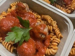 Italian Meatballs with wholemeal pasta