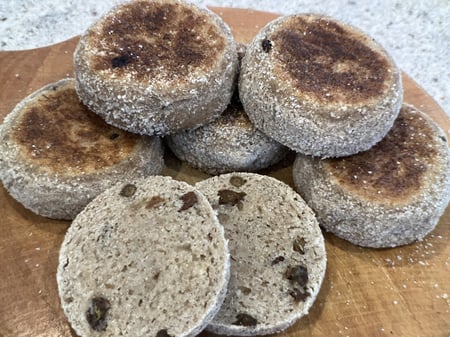 English muffins - spiced & fruity