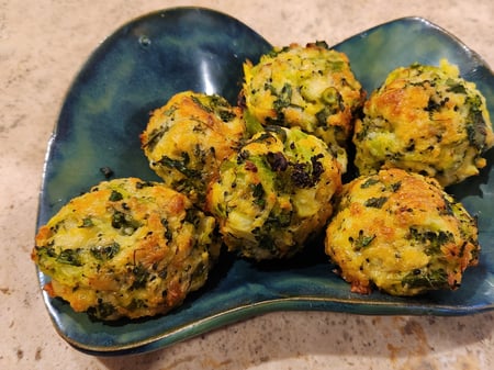 Baked Broccoli Cheese Balls