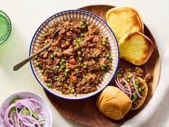 Keema pav- Mild Indian Lamb Mince with White Rolls & Pickled Onions