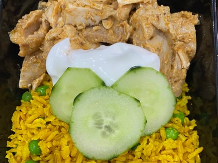 Chicken Tandoori with Turmeric Brown Rice, Coconut Yoghurt & Seasonal Veg