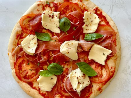 Byron Bay Mozzarella & Prosciutto Pizza