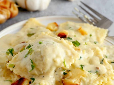 Spinach Ricotta Ravioli with Carbonara Sauce