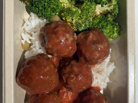 Meatballs and Rice 530 Cals