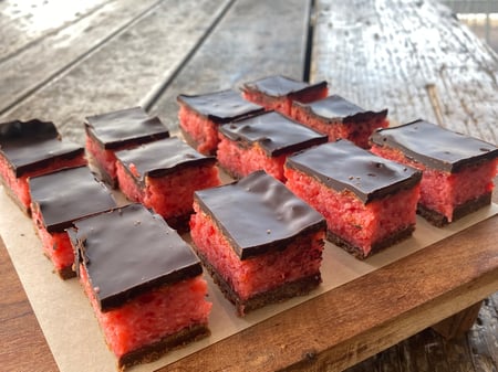 Cherry slice Catering