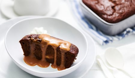 caramel-centred steamed chocolate pudding