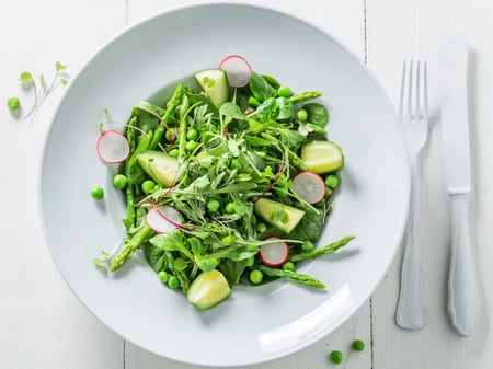 Seasonal Green Salad