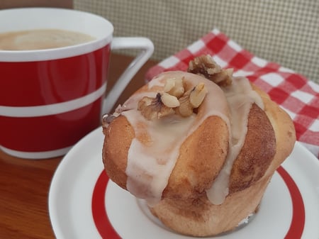 Coffee Iced Walnut Cinnamon Roll