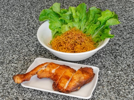 Crispy Chicken Egg Noodle (Dry)