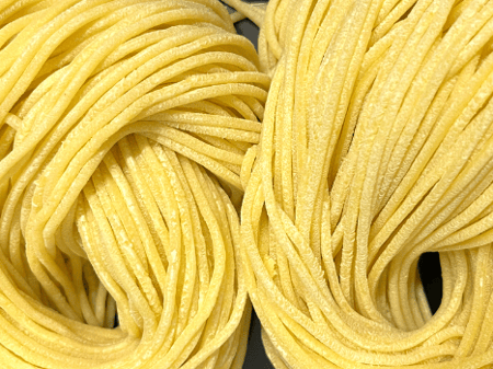 Fresh Saffron Spaghetti (with egg)