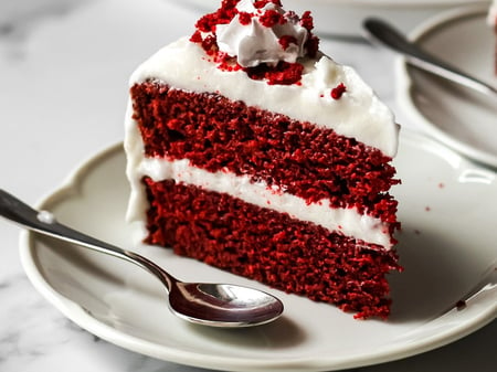 Red Velvet Cake - Whole | GF - Vegetarian - Halal