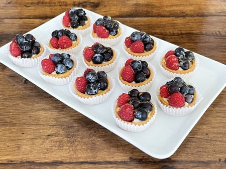 Mini Mixed Berry Tart (Petit Four)