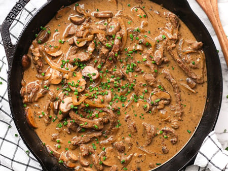 Slow Cooked Beef Stroganoff