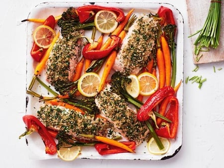 Quinoa crusted Salmon with bake vegetables