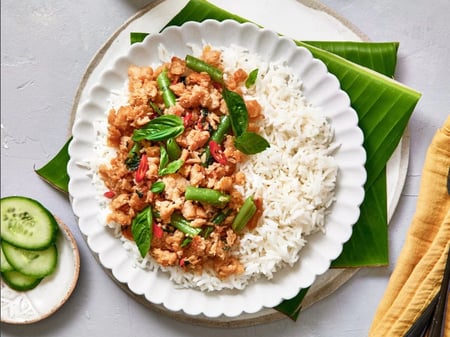 Plant-based Thai Pork Basil with Rice | 植物性泰式猪肉罗勒配米饭