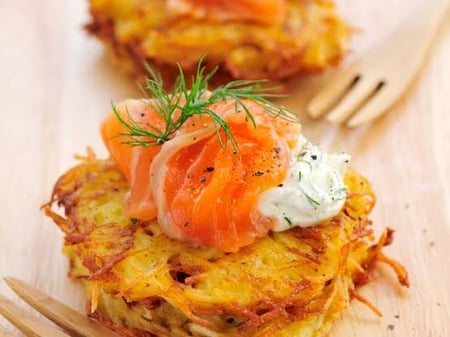 Rosti potato cakes with NZ Mt cook smoked salmon and horseradish remoulade