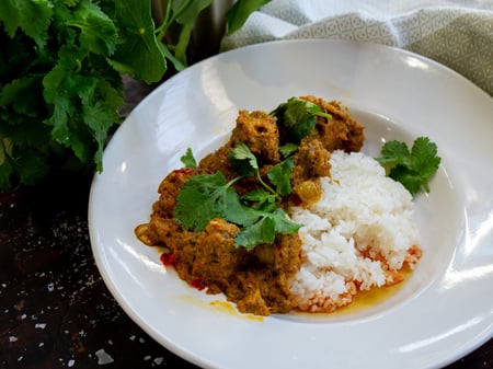 Malaysian Beef Rendang w/ Rice & Vegetables