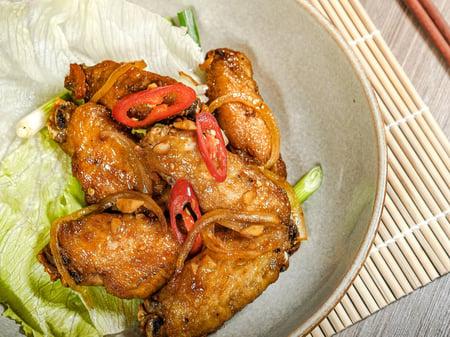 Vietnamese Chicken Wings in Tamarind Glazed | Cánh Gà Chiên Sốt Mắm Me