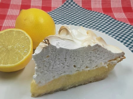 Lemon Merengue Pie (GF)